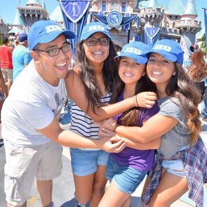 Meet your Posher, Cassandra